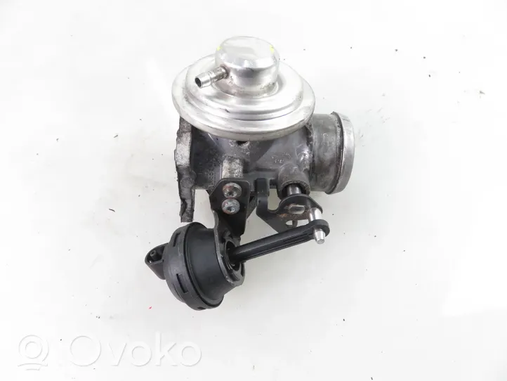 Volkswagen Bora EGR valve 