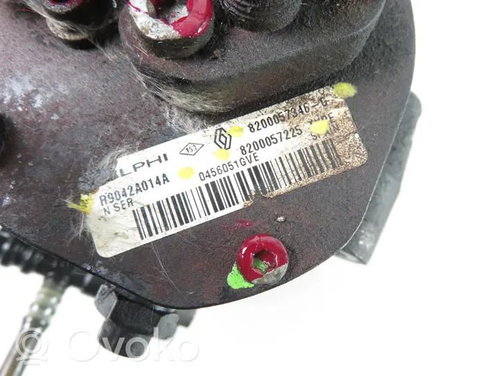 Renault Clio II Polttoaineen ruiskutuksen suurpainepumppu 8200057225