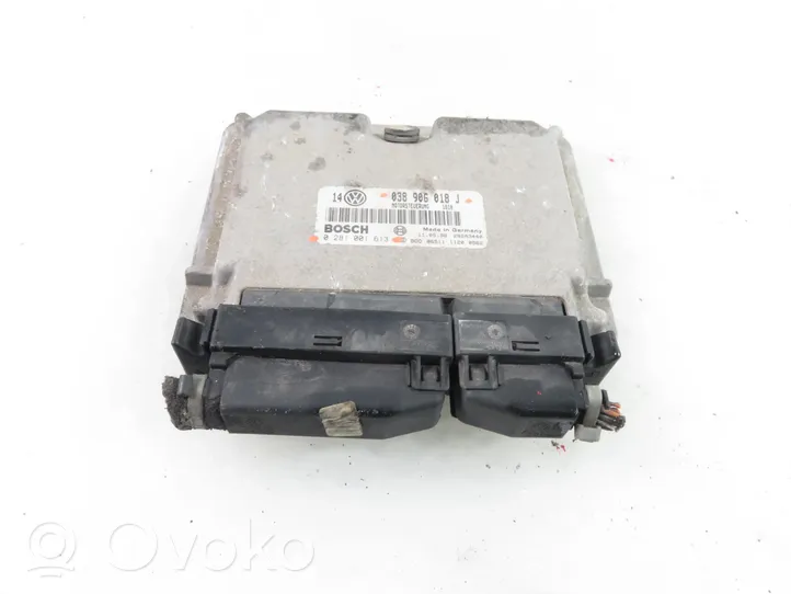 Volkswagen Golf IV Sterownik / Moduł ECU 0281001613