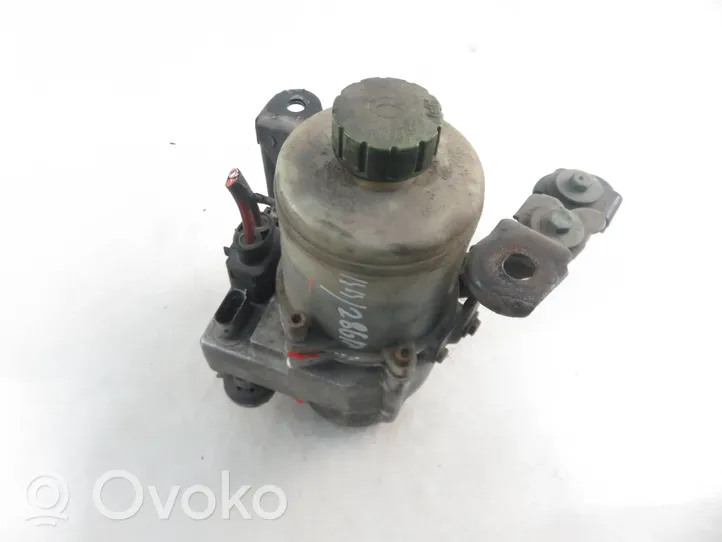 Skoda Fabia Mk1 (6Y) Power steering pump 