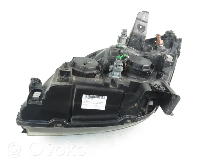 Renault Scenic I Lampa przednia 7701047600