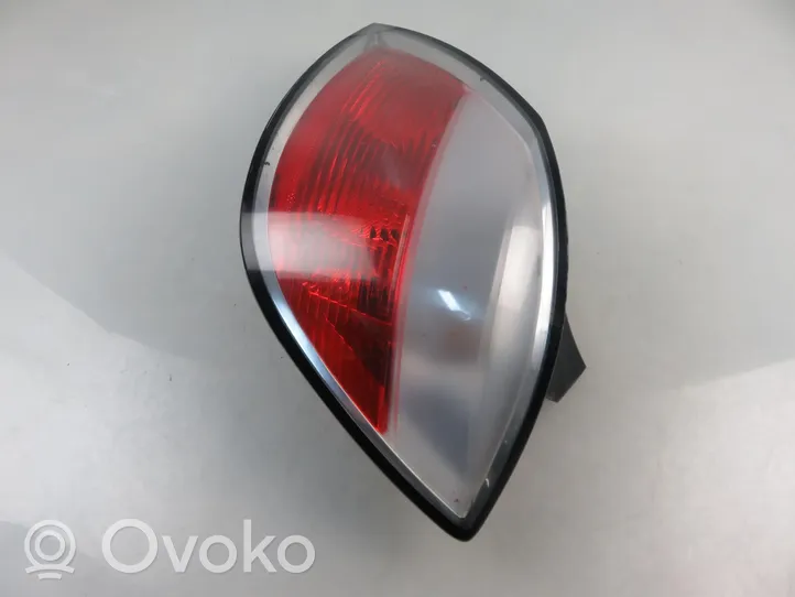 Opel Astra H Lampa tylna 