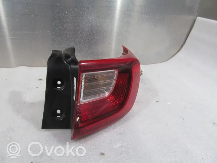 KIA Stonic Lampa tylna 92402H8