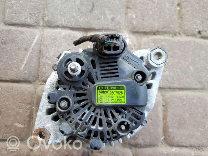 KIA Sorento Generatore/alternatore 373002G500