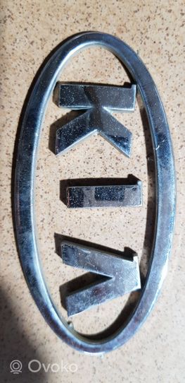 KIA Sorento Mostrina con logo/emblema della casa automobilistica 