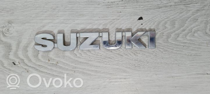 Suzuki Jimny Logo, emblème de fabricant 