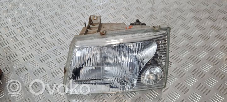 Hyundai Galloper Headlight/headlamp 