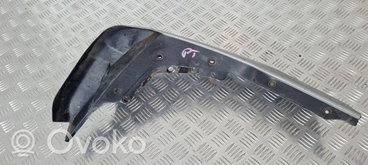 Mitsubishi Pajero Rivestimento passaruota posteriore 