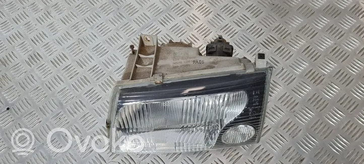 Hyundai Galloper Headlight/headlamp 