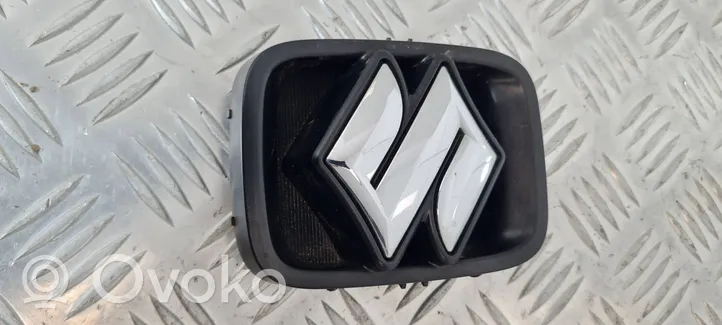 Suzuki Jimny Ziergitter Motorhaube 