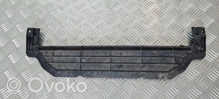 Mitsubishi L200 Radiator trim 