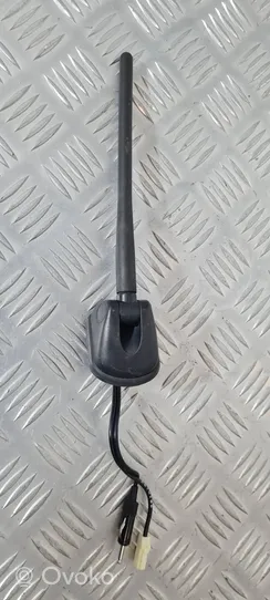 Mitsubishi L200 Antenne radio 