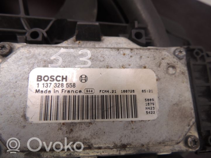 Volvo S40 Elektryczny wentylator chłodnicy 137328558