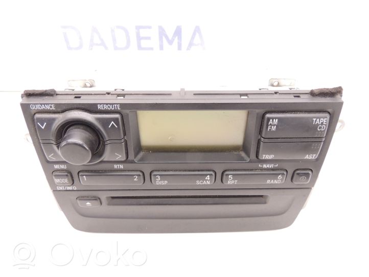 Toyota Avensis T220 Radio/CD/DVD/GPS-pääyksikkö 8611005011