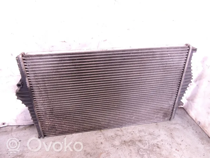 Volvo S60 Chłodnica powietrza doładowującego / Intercooler 30748809