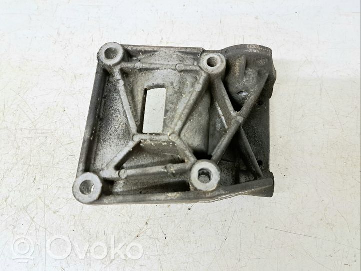 Volvo V50 A/C compressor mount bracket 