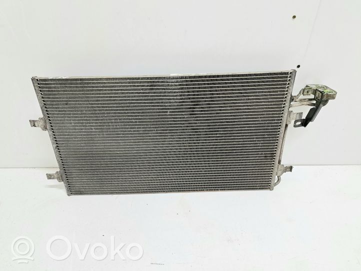Volvo V50 Radiateur condenseur de climatisation 
