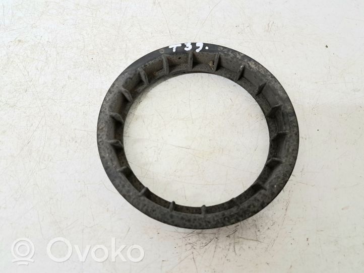 Volvo S60 Anello/dado di bloccaggio della vite della pompa del carburante nel serbatoio 8649739