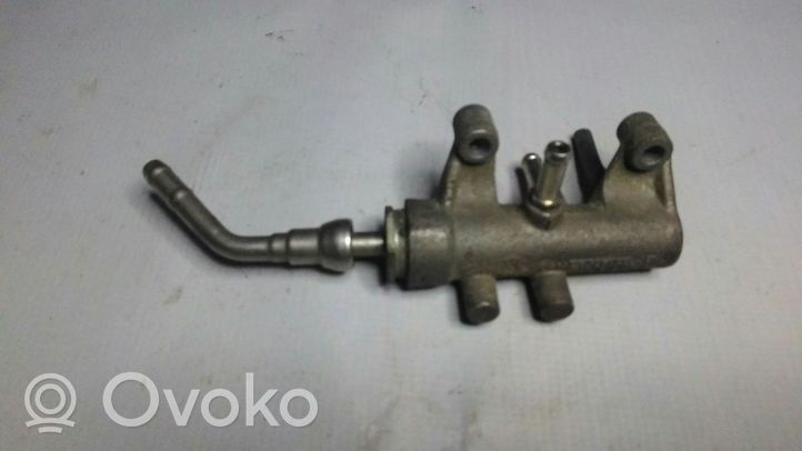 Opel Astra H Pompa della frizione 000055198089