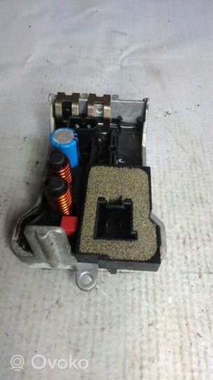 Mercedes-Benz ML W163 Resistencia motor/ventilador de la calefacción A2308210251