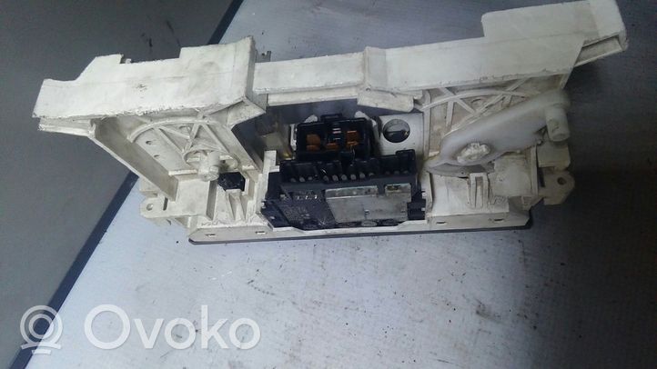 Mitsubishi Carisma Блок управления кондиционера воздуха / климата/ печки (в салоне) MR360465