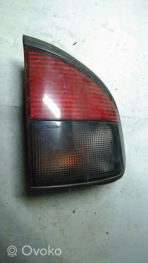 Renault Safrane Lampa tylna 770808304