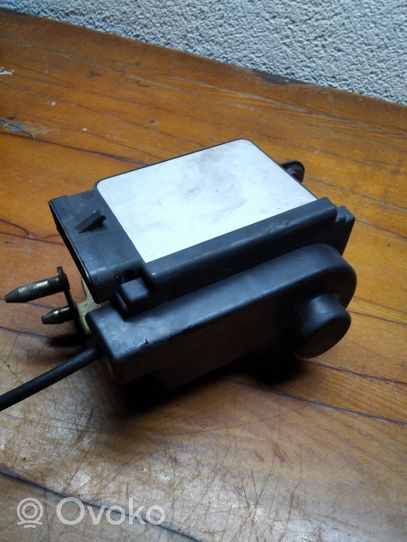 Ford Mondeo Mk III Cruise control unit/module 1S7U9C735BA