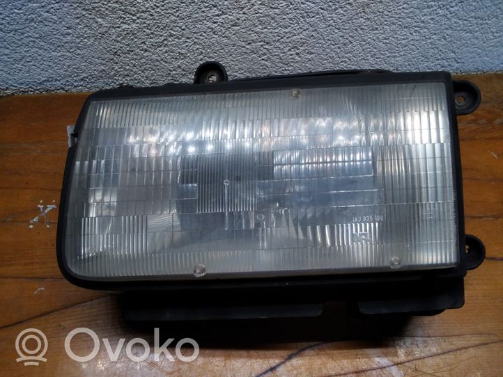 Isuzu Rodeo Lampa przednia 1AJ935186