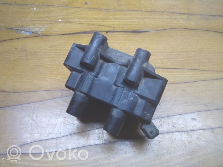 Opel Vectra B Spark distributor 2526055A