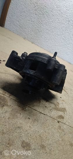 Opel Zafira A Pompe de circulation d'eau 24439797