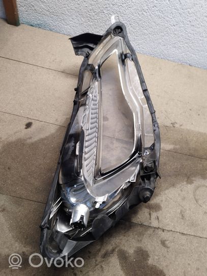 BMW 7 E38 Klosze lamp przednich 17157201