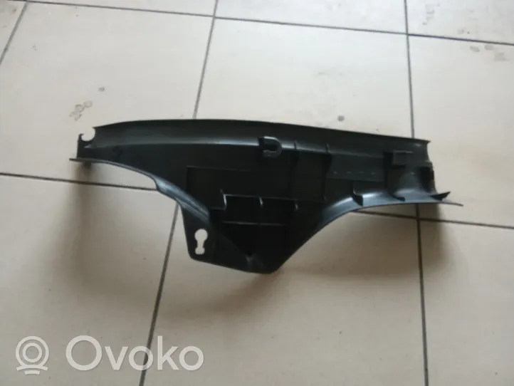 Honda Accord Garniture de marche-pieds arrière 84211