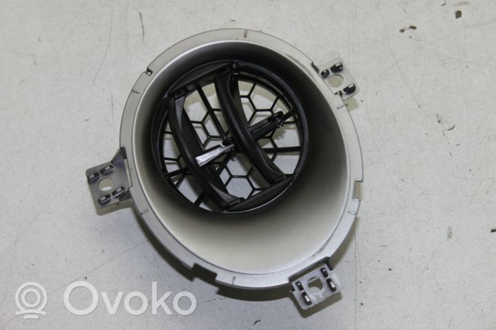 Nissan Juke I F15 Copertura griglia di ventilazione laterale cruscotto 687601KE0A