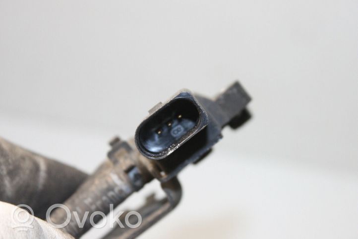 Audi A4 S4 B7 8E 8H Exhaust gas pressure sensor 0281002711