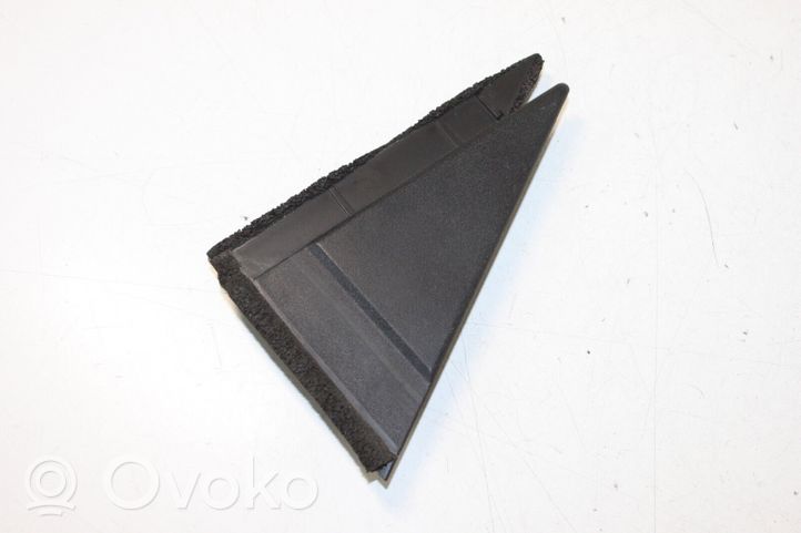 Nissan Qashqai Altro elemento di rivestimento della portiera posteriore 822344EA0A