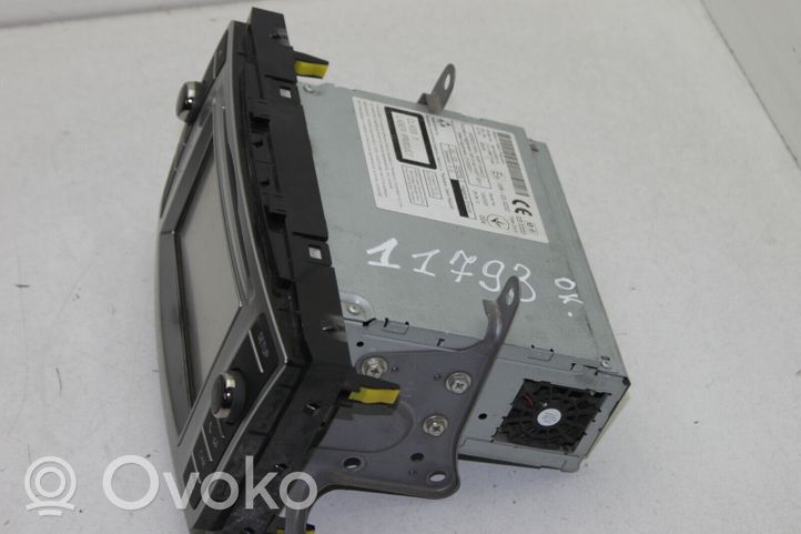 Toyota Avensis T270 Radio/CD/DVD/GPS-pääyksikkö 8614005010