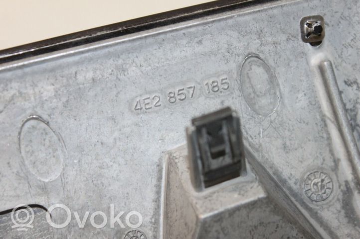 Audi A8 S8 D3 4E Kojelaudan keskiverhoilu 4E2857185