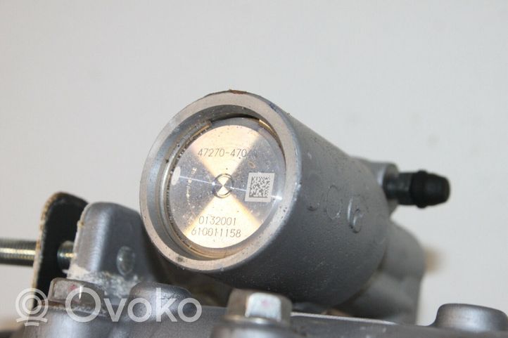 Toyota Prius (XW50) Master brake cylinder 4727047040