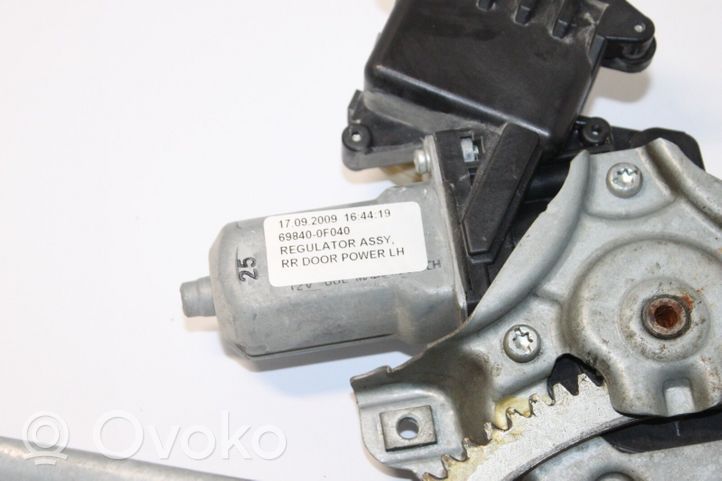 Toyota Verso Alzacristalli della portiera posteriore con motorino 698400F040