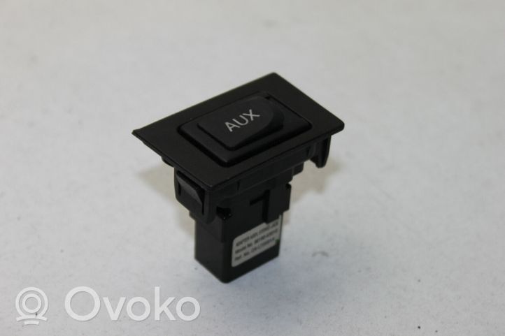 Toyota Prius (XW20) AUX in-socket connector 8619053010