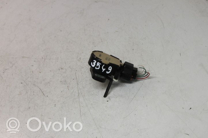 Toyota Prius (XW20) Interruttore del pedale del freno 8951047010