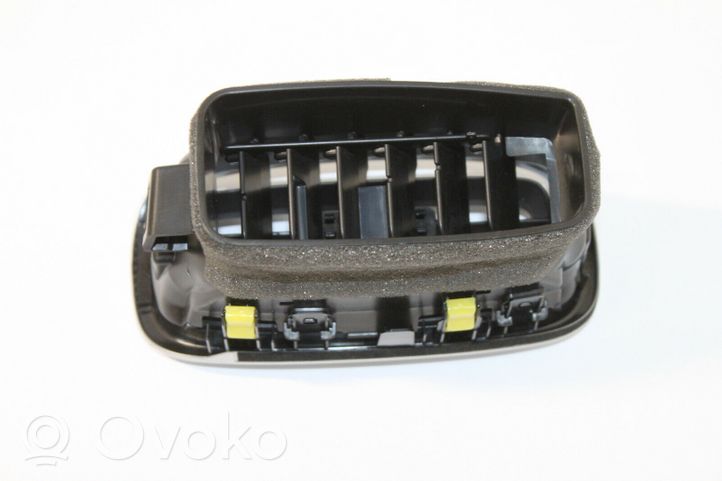 Toyota Prius (XW50) Garniture, panneau de grille d'aération latérale 5566047150