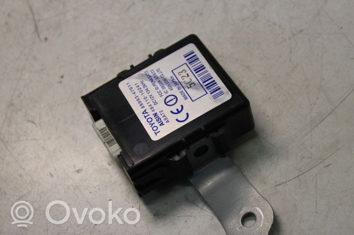 Toyota Prius (XW20) Sterownik / Moduł elektrycznej klapy tylnej / bagażnika 8999347011