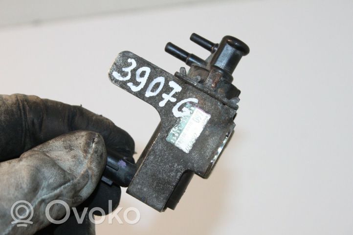 Toyota Yaris Turboahtimen magneettiventtiili 2581933030