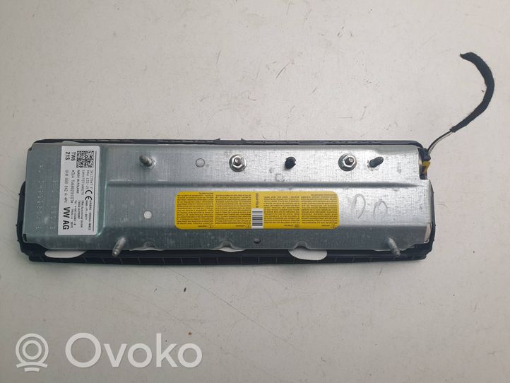 Audi A3 S3 8V Kelių oro pagalvė 8V0880842A