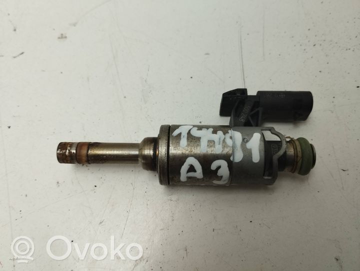 Audi Q3 8U Injecteur de carburant 0261500248