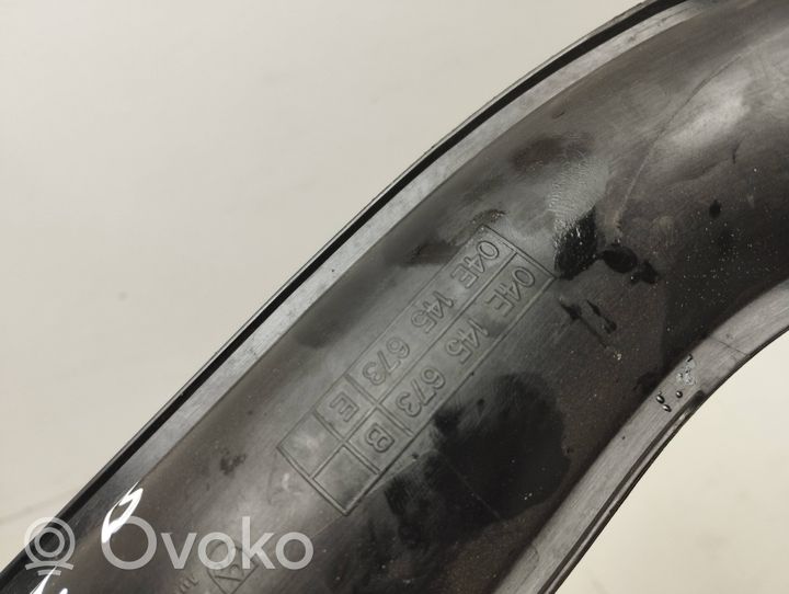 Audi Q3 8U Oro paėmimo kanalo detalė (-ės) 04E145673B