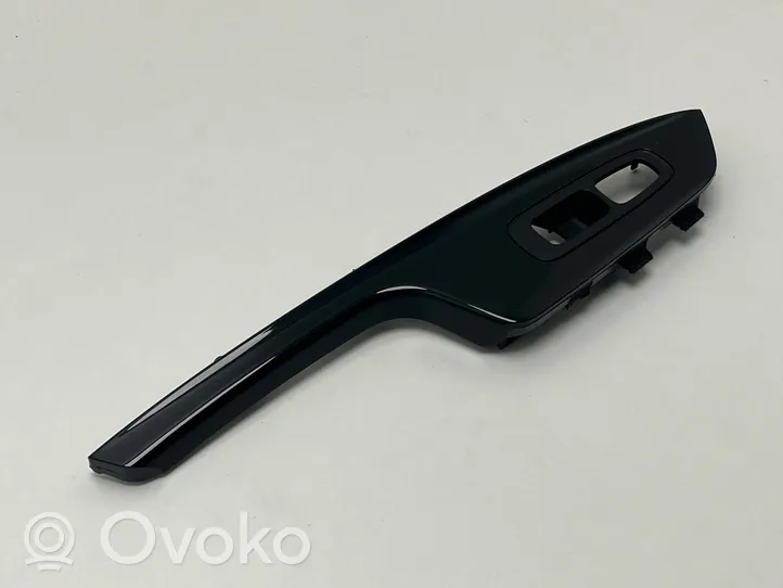 KIA Optima Barra di rivestimento della portiera anteriore 93582D4410