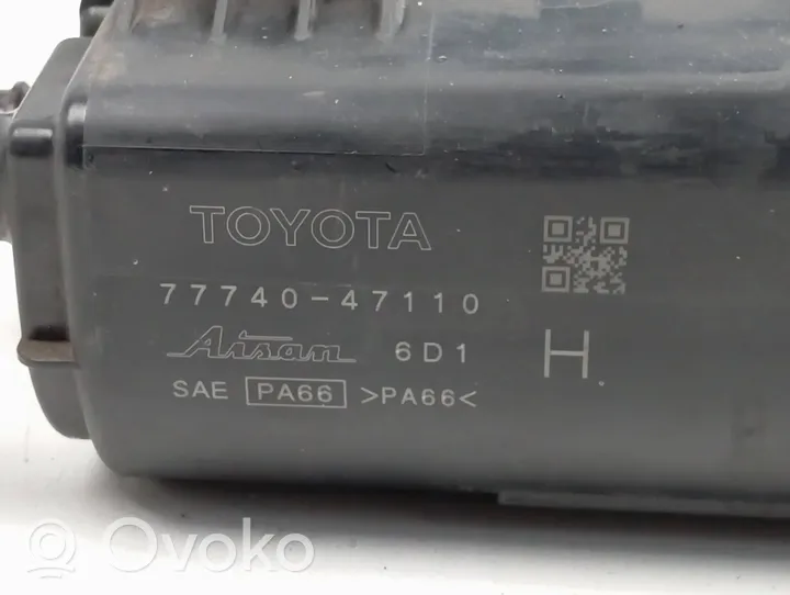 Toyota Prius (XW50) Serbatoio a carbone attivo per il recupero vapori carburante 7774047110