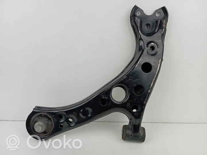 Toyota Prius (XW50) Fourchette, bras de suspension inférieur avant U3164041251